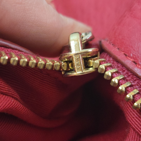 !Coach Pink Ruby Pebbled Leather Shoulder Bag Hobo Handbag Purse - Picture 14 of 17